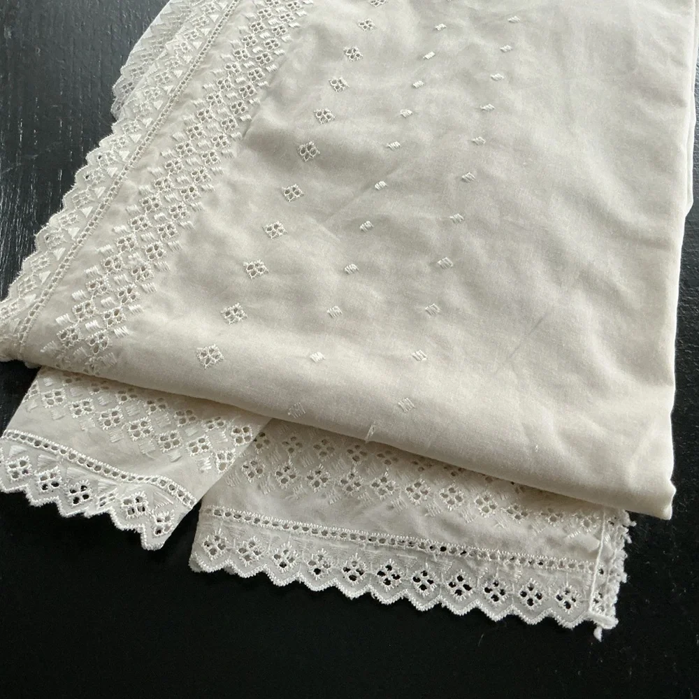 Vintage Martex Eyelet Bedskirt